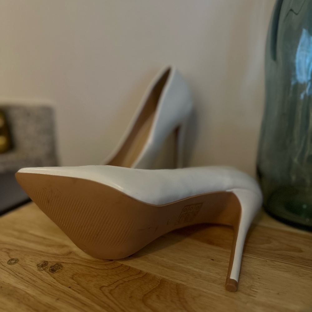 White Pumps - image 3